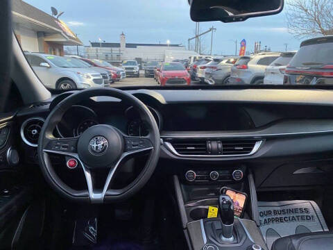 2018 Alfa Romeo Stelvio Ti