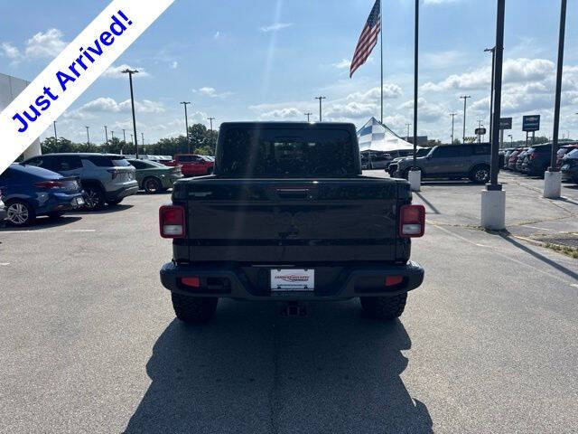 2025 Jeep Gladiator NightHawk