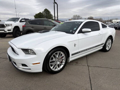 2014 Ford Mustang V6