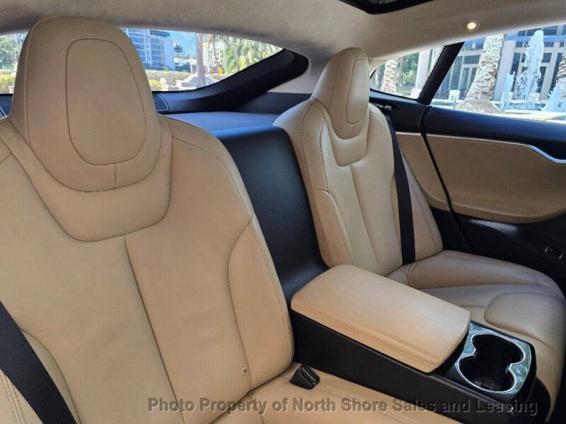 2015 Tesla Model S