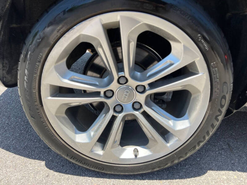 2018 Audi Q3 2.0T Premium Plus