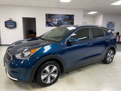 2017 Kia Niro for sale at Used Car Outlet in Bloomington IL