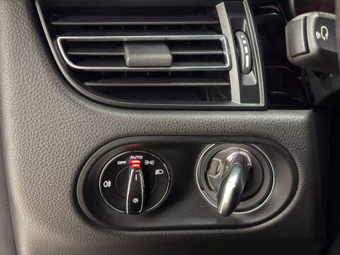 2020 Porsche Macan S