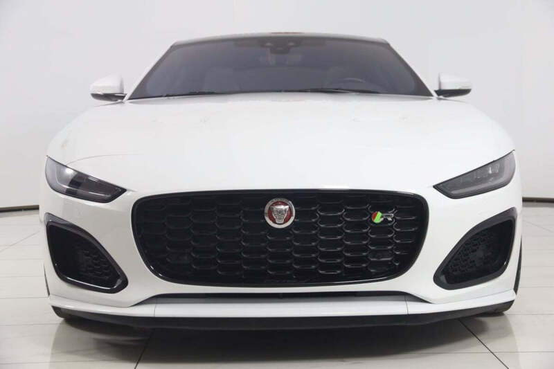 2021 Jaguar F-TYPE R