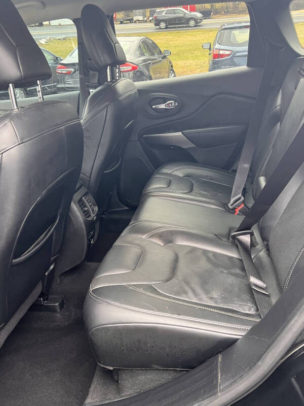 2020 Jeep Cherokee Latitude Lux