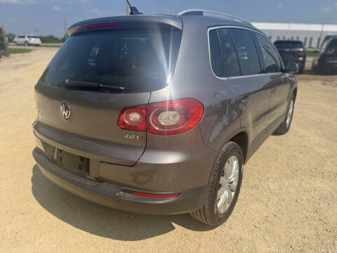 2011 Volkswagen Tiguan SEL