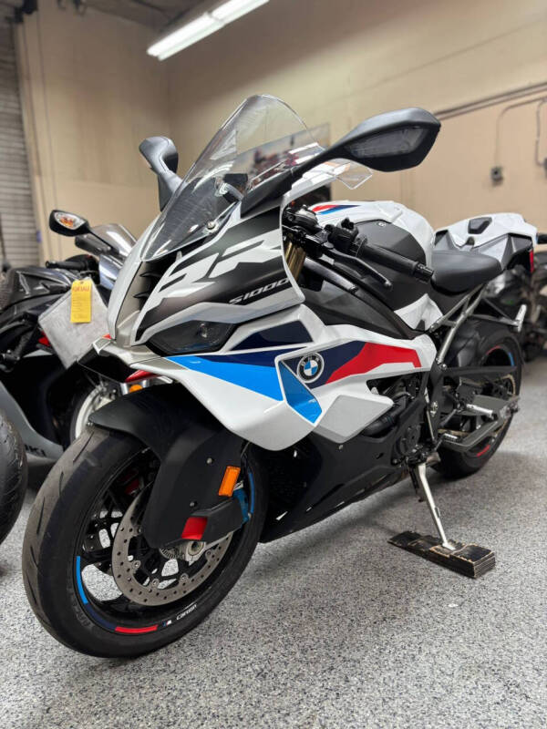 2025 BMW S 1000 RR