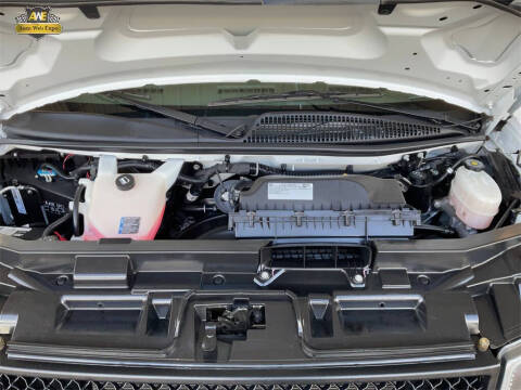 2023 Chevrolet Express 2500