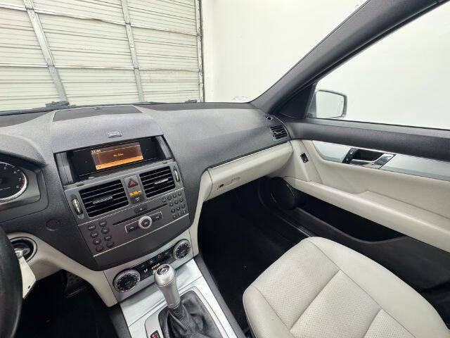 2010 Mercedes-Benz C-Class