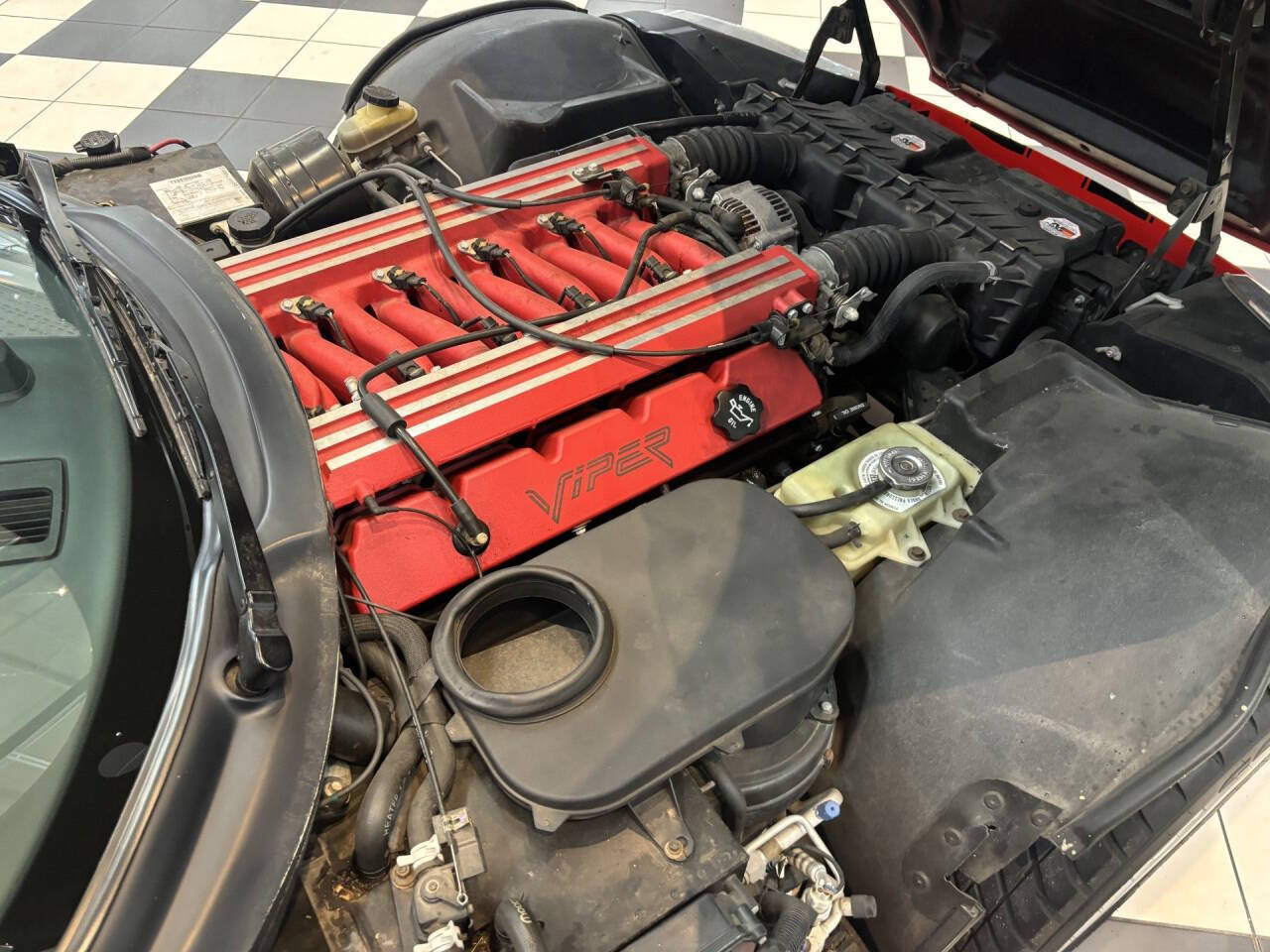 1994 Dodge Viper 30