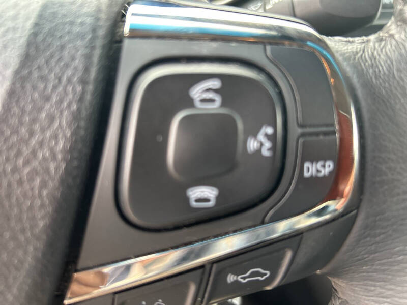 2018 Toyota Avalon XLE