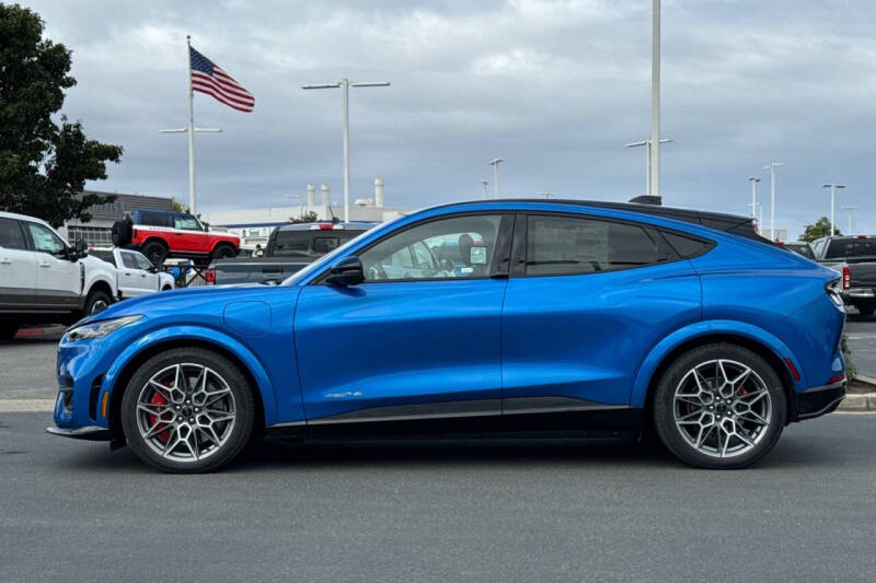 2025 Ford Mustang Mach-E GT