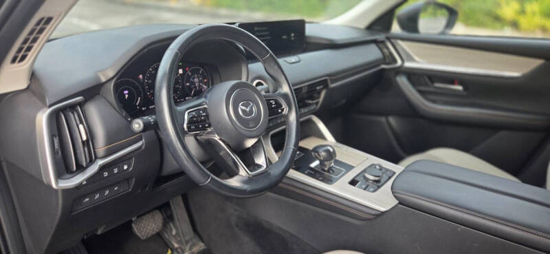 2024 Mazda CX-90 Plug-in Hybrid Premium