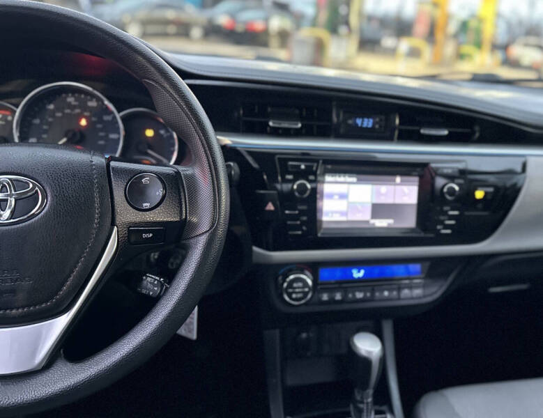 2014 Toyota Corolla LE