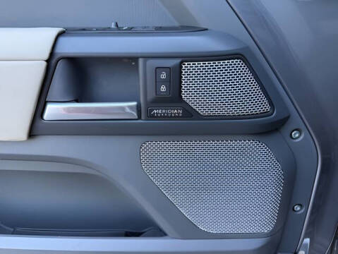 2024 Land Rover Defender 130 P400 X