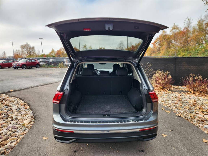 2022 Volkswagen Tiguan SE 4Motion