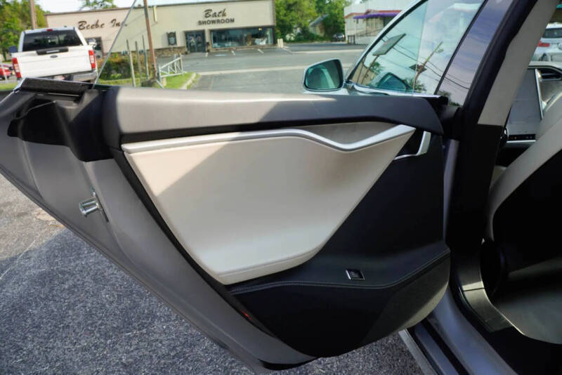2017 Tesla Model S