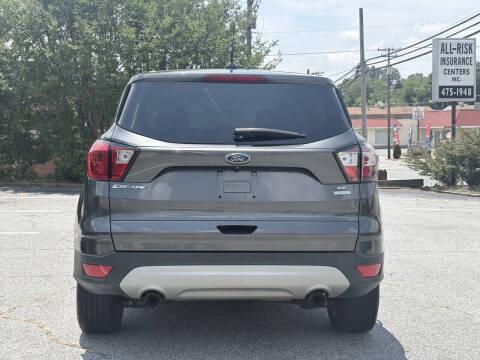 2019 Ford Escape SE
