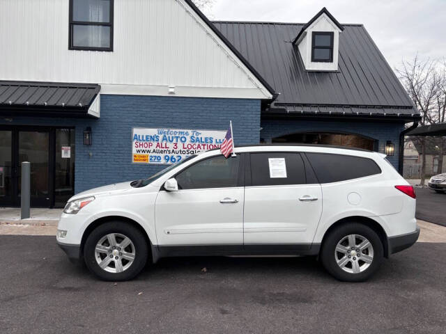 2010 Chevrolet Traverse for sale at Michael Johnson @ Allens Auto Sales Hopkinsville in Hopkinsville, KY