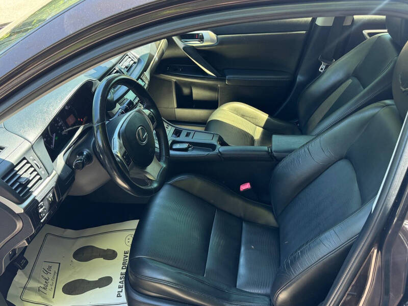 2013 Lexus CT 200h