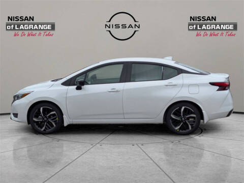 2025 Nissan Versa SR