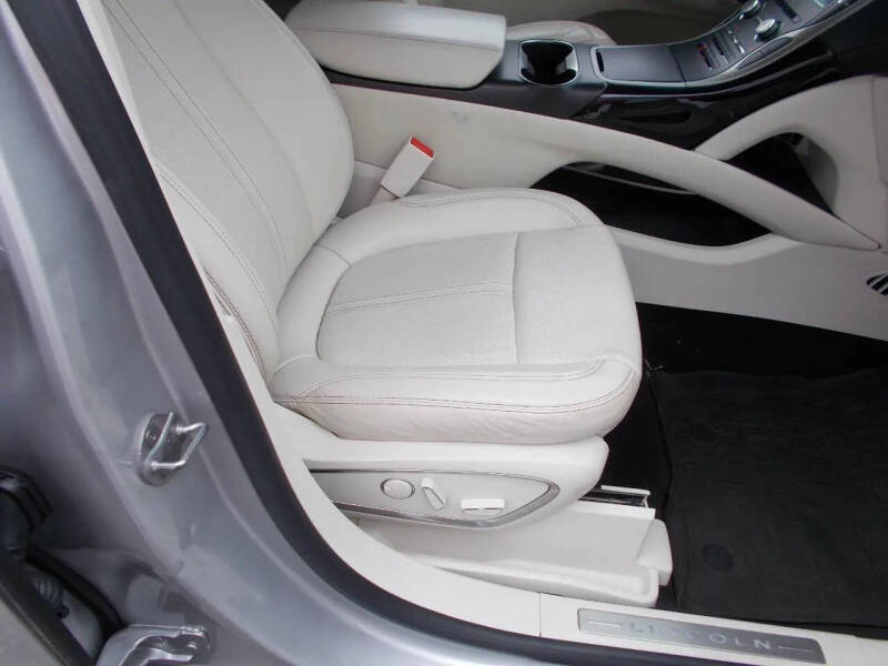 2017 Lincoln MKX Black Label