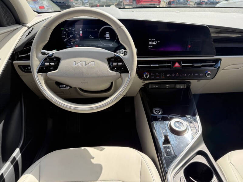 2023 Kia Niro EV Wind