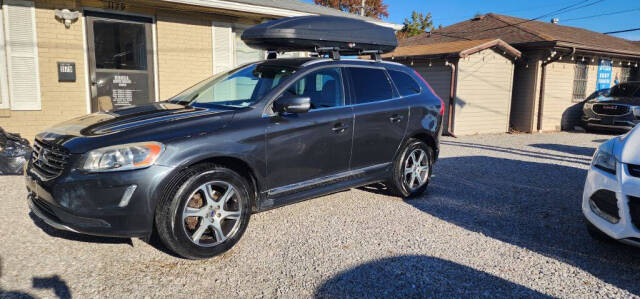 2014 Volvo XC60 for sale at ESELL AUTO SALES in Cahokia, IL