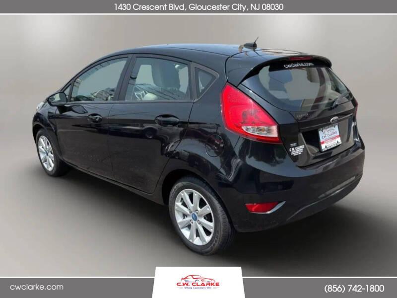 2011 Ford Fiesta SE