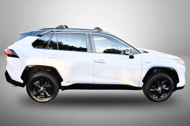 2020 Toyota RAV4 Hybrid XSE