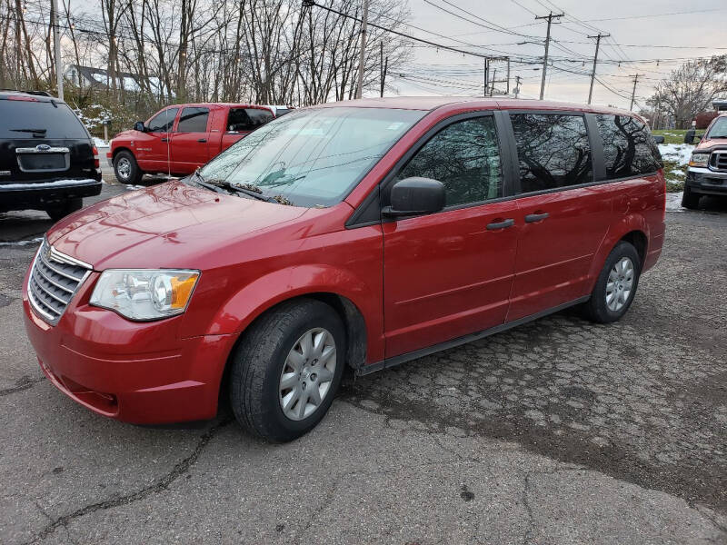 2008 Chrysler Town and Country for sale at MEDINA WHOLESALE LLC in Wadsworth OH