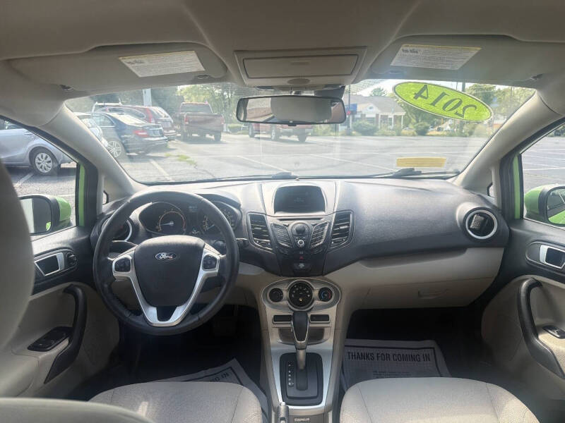 2014 Ford Fiesta SE