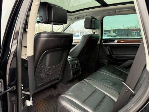 2012 Volkswagen Touareg Hybrid