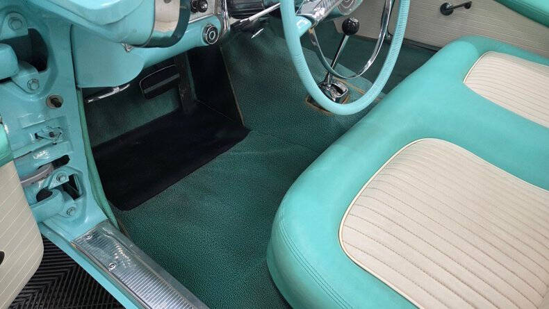 1955 Ford Thunderbird