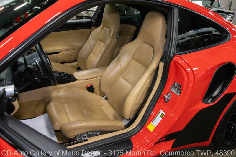 2014 Porsche 911 Turbo S