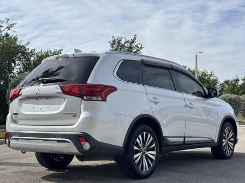 2019 Mitsubishi Outlander
