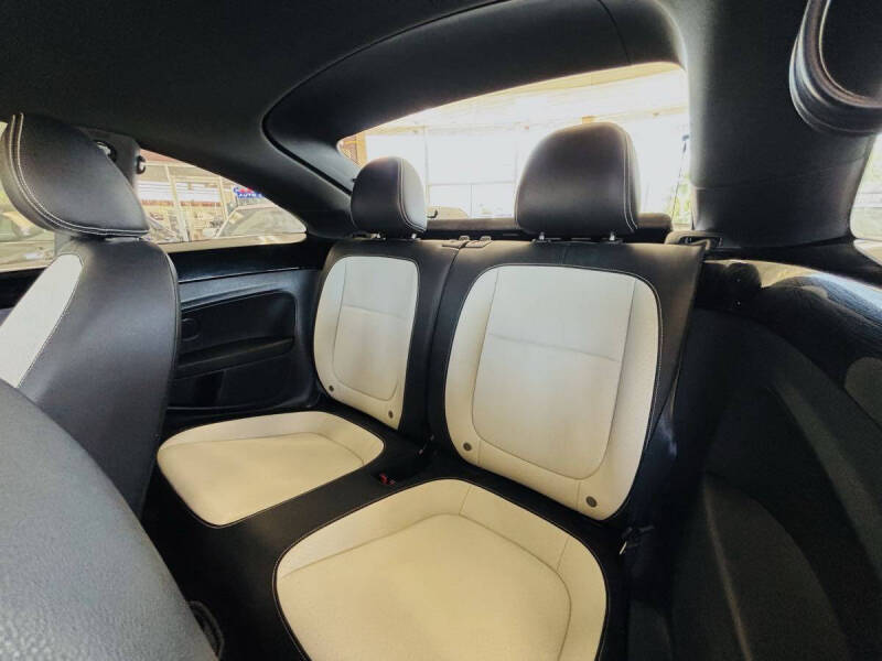 2019 Volkswagen Beetle 2.0T SE