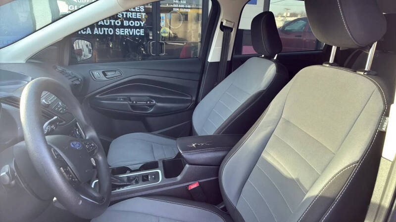 2018 Ford Escape S
