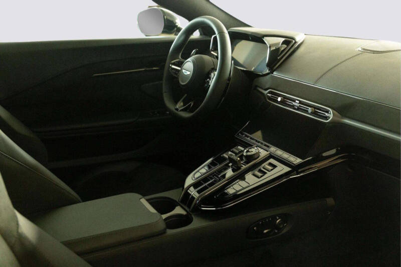 2026 Aston Martin Vantage