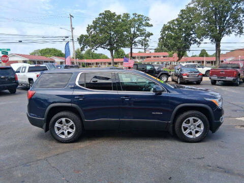 2017 GMC Acadia SLE-1