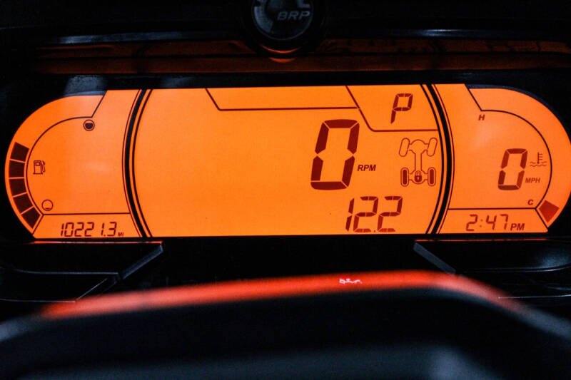 2020 Can-Am Defender XT HD10