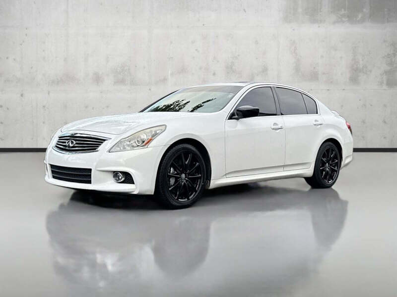 2011 Infiniti G37 Sedan Journey