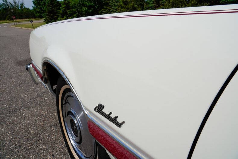1976 Ford Thunderbird