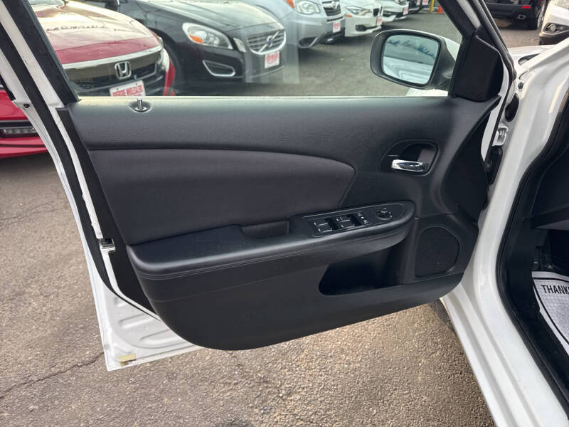 2014 Chrysler 200 Touring