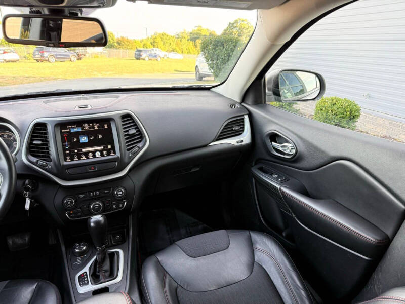 2016 Jeep Cherokee Trailhawk