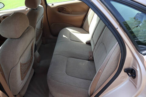 1996 Ford Taurus LX