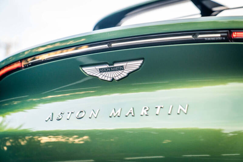 2021 Aston Martin DBX