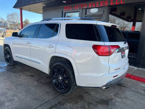 2017 GMC Acadia Denali