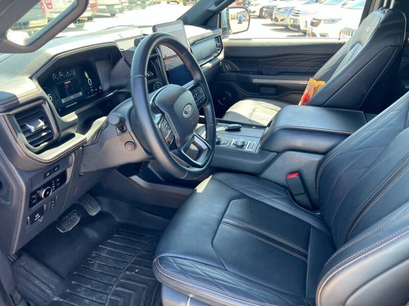 2024 Ford Expedition Platinum