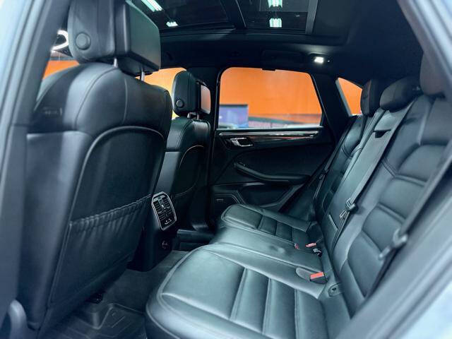 2015 Porsche Macan S